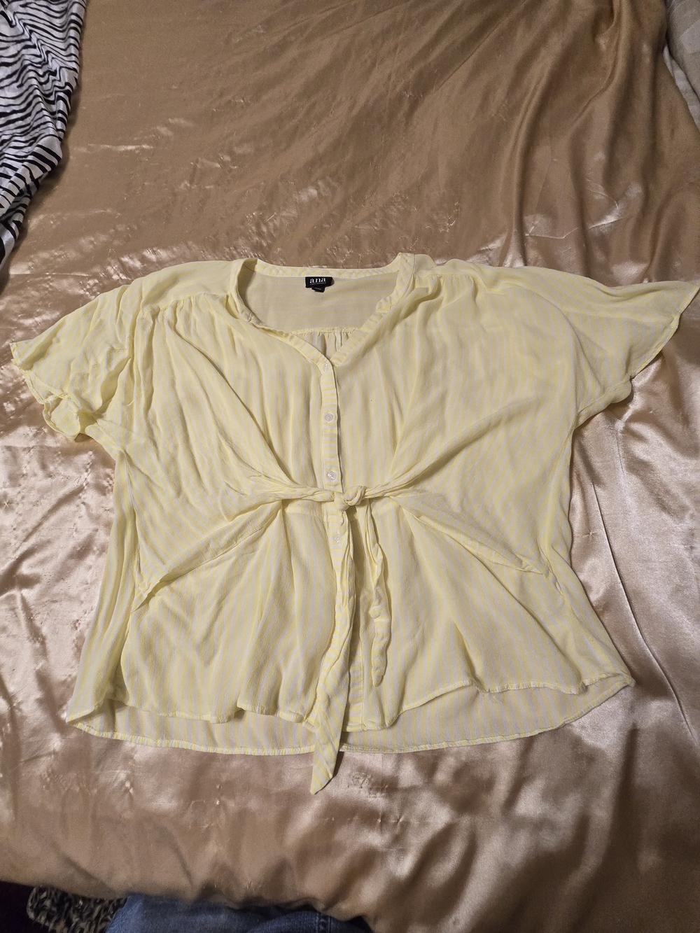 a new day Pale Yellow Tie-Front Flutter Sleeve Blouse